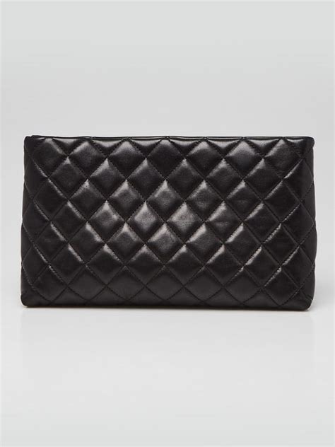 Chanel Lambskin Quilted CC Kisslock Clutch Black